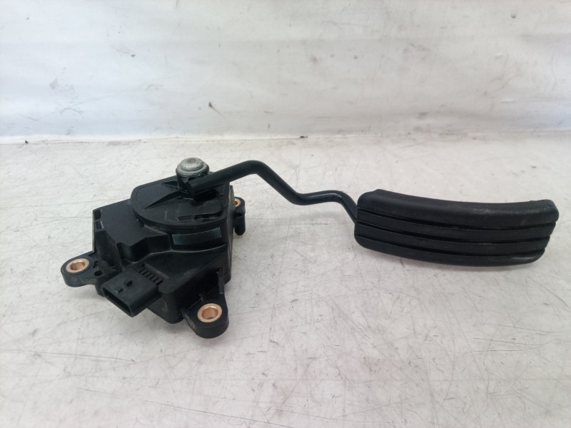 Recambio de potenciometro pedal para renault clio iii authentique referencia OEM IAM 8200297342 8200297342 8200297342