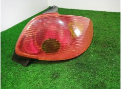 Recambio de piloto trasero derecho para peugeot 206 berlina 1.4 hdi referencia OEM IAM   