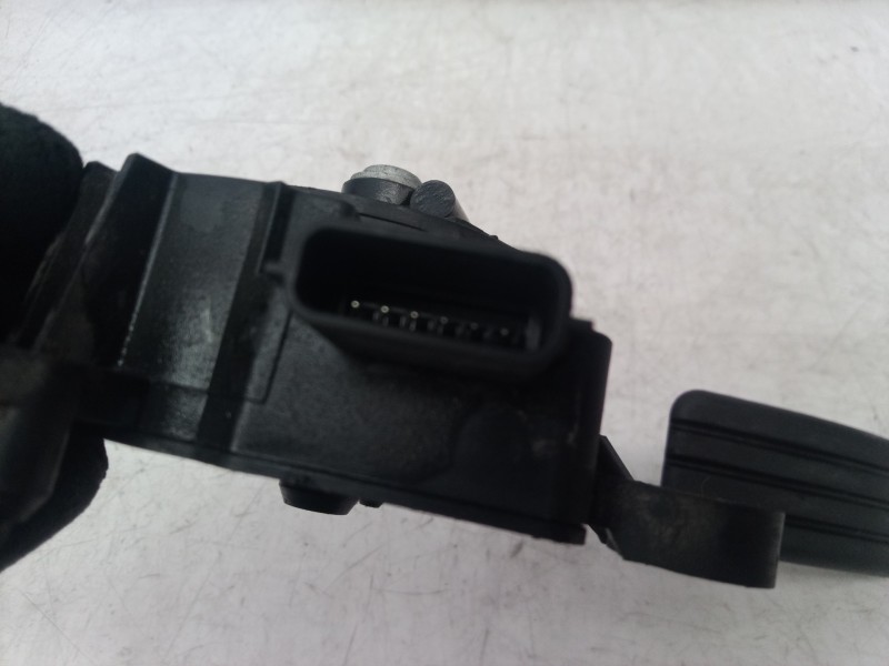 Recambio de potenciometro pedal para renault clio iii authentique referencia OEM IAM 8200297342 8200297342 8200297342