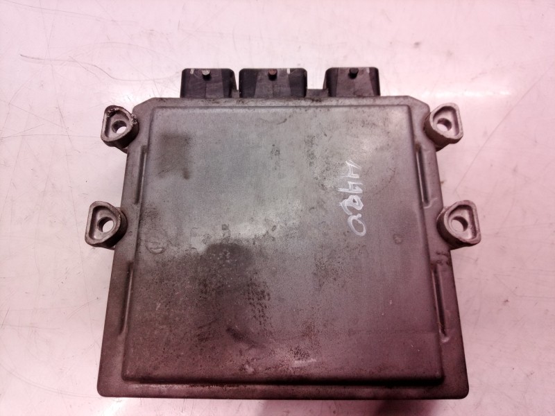 Recambio de centralita motor uce para ford fiesta (cbk) ambiente referencia OEM IAM 7S6112A650 7S6112A650 5WS40433