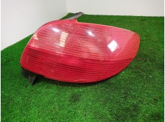 Recambio de piloto trasero derecho para peugeot 206 berlina gti referencia OEM IAM   