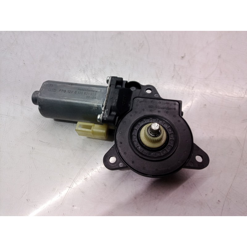 Recambio de motor elevalunas delantero izquierdo para ford fiesta (cbk) ambiente referencia OEM IAM 0130821938 0130821938 013082