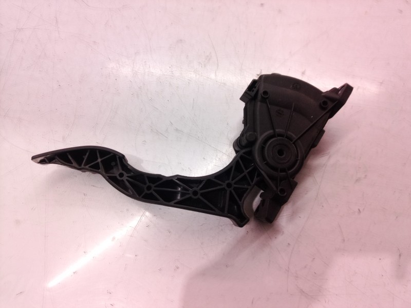 Recambio de pedal acelerador para ford fiesta (cbk) ambiente referencia OEM IAM 6PV00856700 6PV00856700 2S619F836