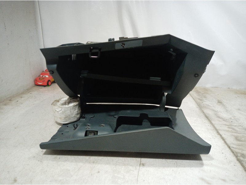 Recambio de guantera para ford c-max edition referencia OEM IAM AM51R06044 AM51R06044 AM51R06044