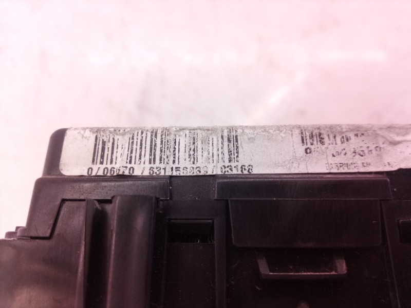 Recambio de caja reles / fusibles para citroën c5 berlina 2.0 hdi x referencia OEM IAM   