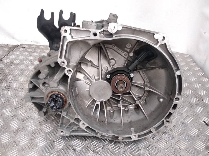 Recambio de caja cambios para ford focus berlina (cap) ghia referencia OEM IAM 3M5R7002YF 3M5R7002YF 3M5R7002YF