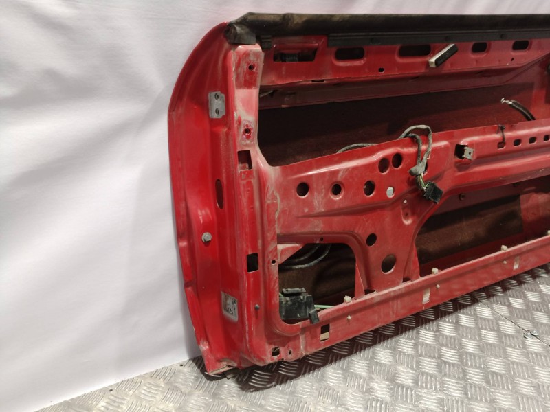 Recambio de puerta delantera derecha para audi coupe (8b3) referencia OEM IAM   