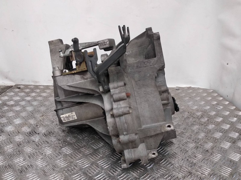 Recambio de caja cambios para ford focus berlina (cap) ghia referencia OEM IAM 3M5R7002YF 3M5R7002YF 3M5R7002YF