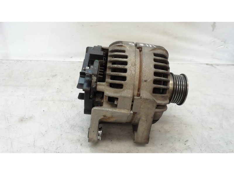 Recambio de alternador para opel meriva cosmo referencia OEM IAM 55556067 55556067 55556067