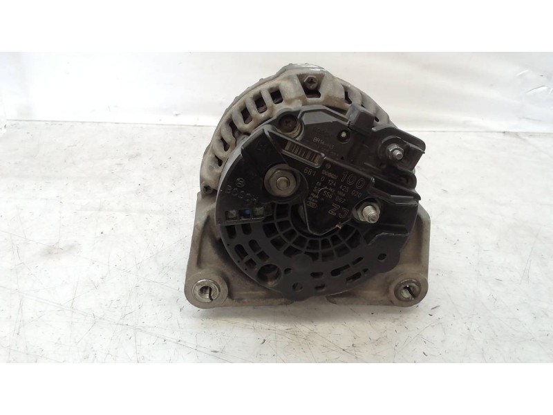 Recambio de alternador para opel meriva cosmo referencia OEM IAM 55556067 55556067 55556067
