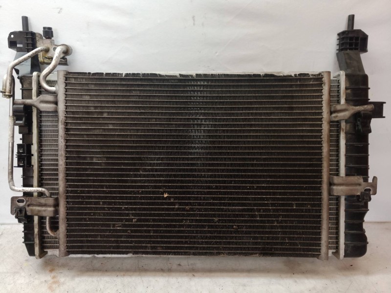 Recambio de condensador / radiador aire acondicionado para opel meriva cosmo referencia OEM IAM   