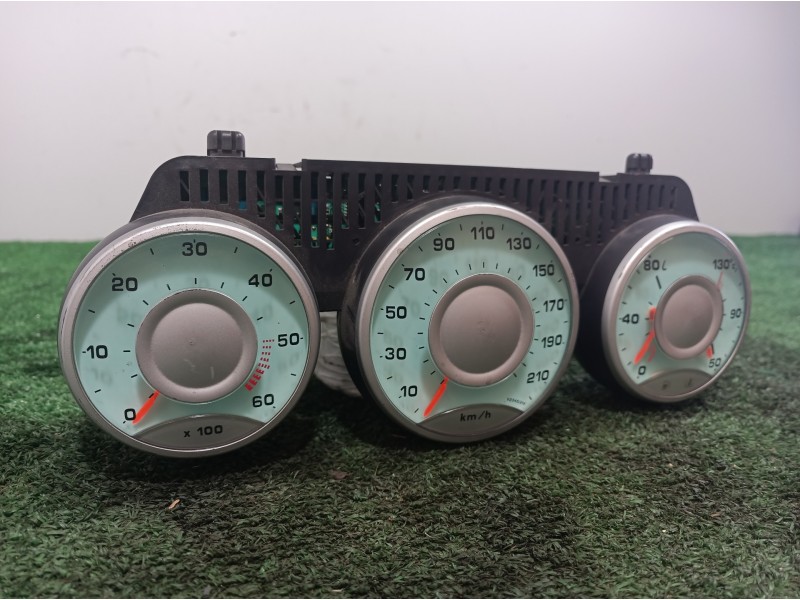 Recambio de cuadro instrumentos para citroën c8 2.2 hdi exclusive referencia OEM IAM 1490107080 1490107080 501021630050