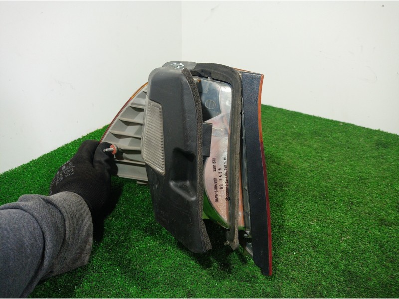 Recambio de piloto trasero derecho para bmw serie 3 berlina (e46) 320d referencia OEM IAM 8364922 8364922 230012