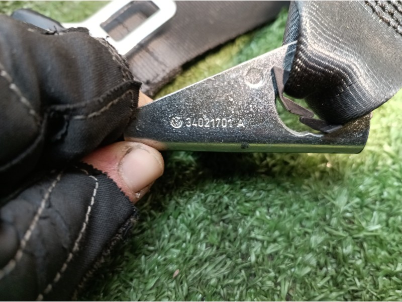 Recambio de cinturon seguridad trasero derecho para volkswagen tiguan (5n1) 2.0 tdi referencia OEM IAM 5N0857806A 5N0857806A 340