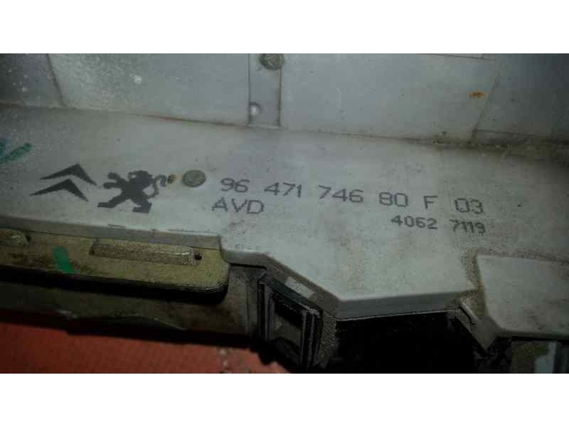 Recambio de cerradura puerta delantera derecha para citroën c4 coupe collection referencia OEM IAM 9136EV  