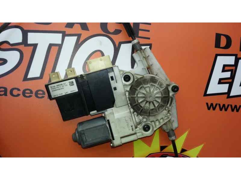 Recambio de elevalunas delantero derecho para citroën c4 coupe collection referencia OEM IAM 9222R1  