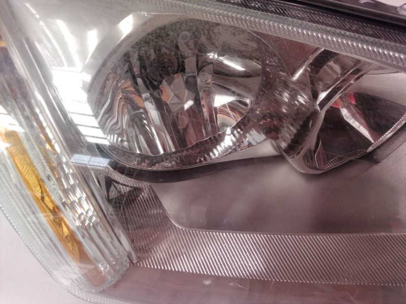 Recambio de faro derecho para ford focus berlina (cap) ghia referencia OEM IAM 4M5113K060AA 4M5113K060AA 4M5113W029AC