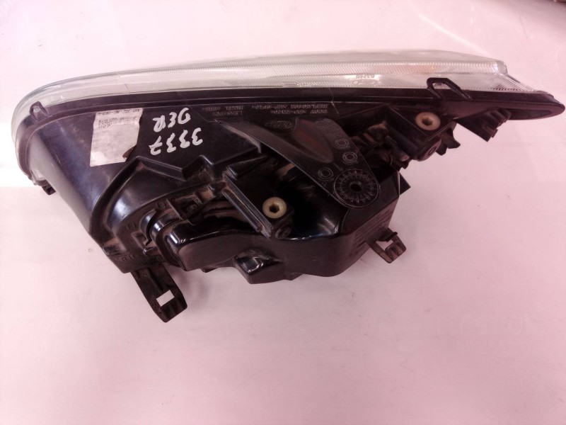 Recambio de faro derecho para ford focus berlina (cap) ghia referencia OEM IAM 4M5113K060AA 4M5113K060AA 4M5113W029AC
