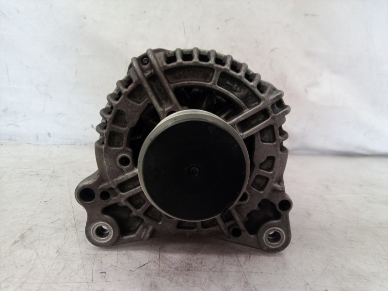 Recambio de alternador para audi a4 berlina (8e) 2.0 tdi 16v (103kw) referencia OEM IAM 06F903023J 06F903023J 06F903023