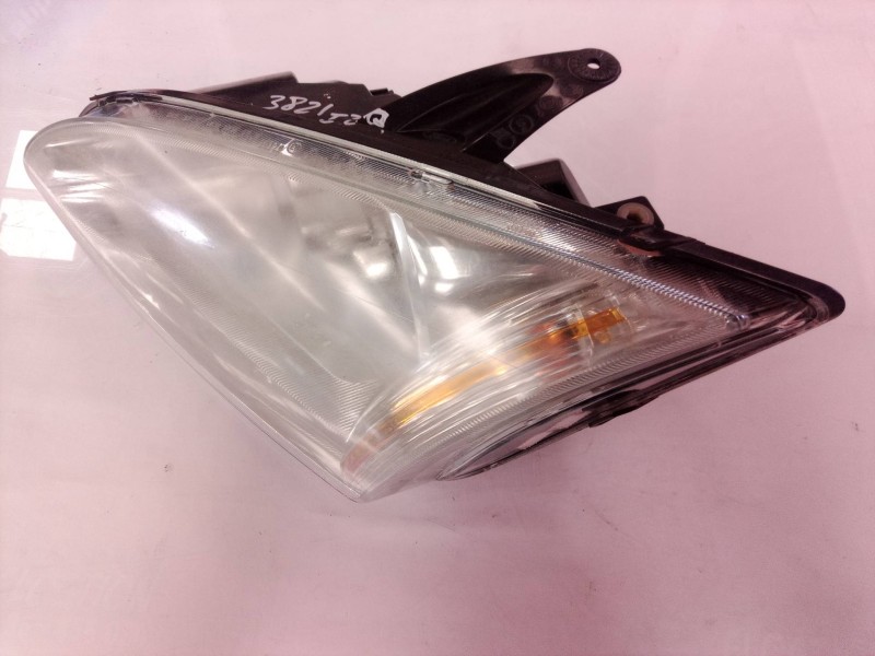 Recambio de faro izquierdo para ford focus berlina (cap) ghia referencia OEM IAM 4M5113K060BA 4M5II3K060BA 4M5II3K060BA