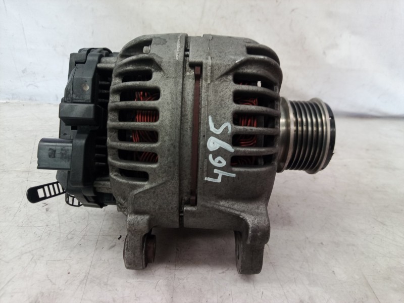 Recambio de alternador para audi a4 berlina (8e) 2.0 tdi 16v (103kw) referencia OEM IAM 06F903023J 06F903023J 06F903023