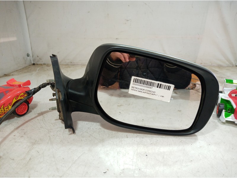 Recambio de retrovisor derecho para toyota yaris (ncp1/nlp1/scp1) referencia OEM IAM 2701200 2701200 2701200