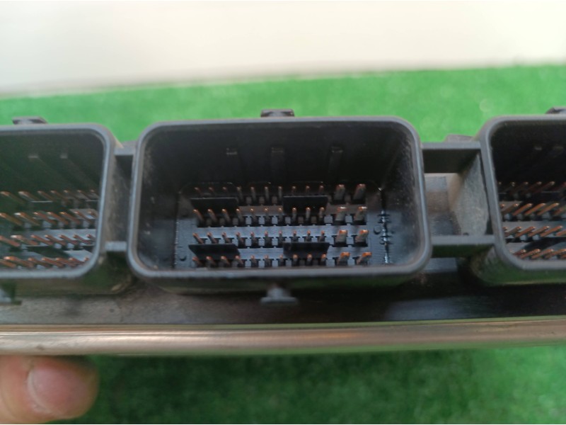 Recambio de centralita motor uce para peugeot 206 berlina 1.4 hdi referencia OEM IAM 9661728580 9661728580 0281012525