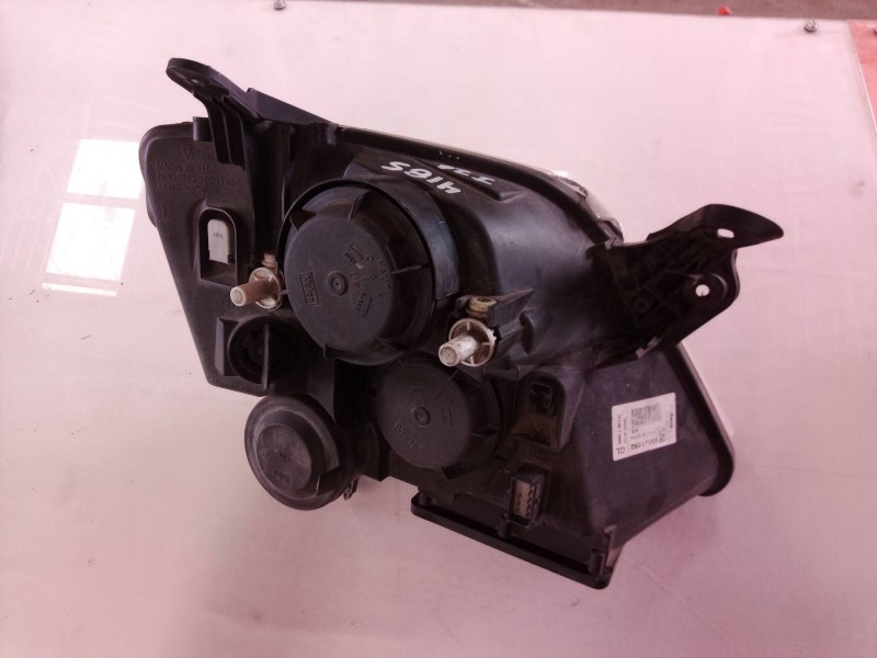 Recambio de faro izquierdo para opel meriva cosmo referencia OEM IAM 93321052 93321052 93321052