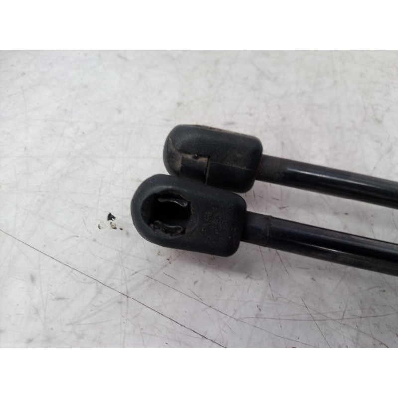 Recambio de amortiguadores maletero / porton para audi a4 berlina (8e) 2.0 tdi 16v (103kw) referencia OEM IAM 8E5827552J 8E58275