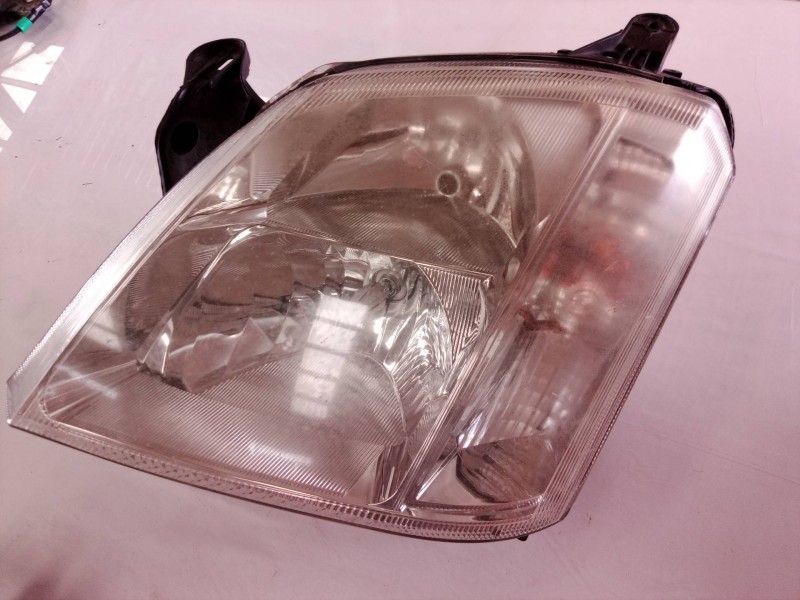 Recambio de faro izquierdo para opel meriva cosmo referencia OEM IAM 93321052 93321052 93321052