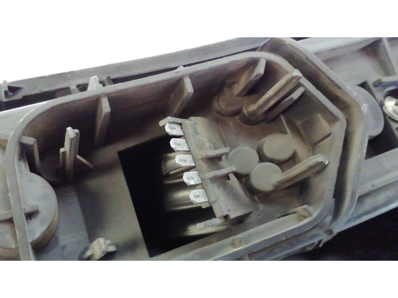 Recambio de piloto trasero izquierdo para opel meriva cosmo referencia OEM IAM   