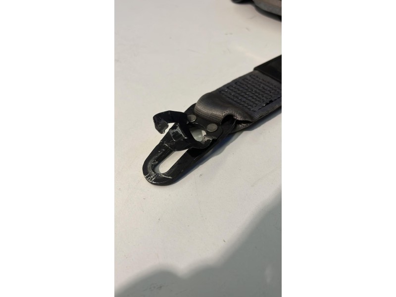 Recambio de cinturon seguridad delantero derecho para audi a4 berlina (8e) 2.0 tdi 16v (103kw) referencia OEM IAM 8E0857706FFKZ 