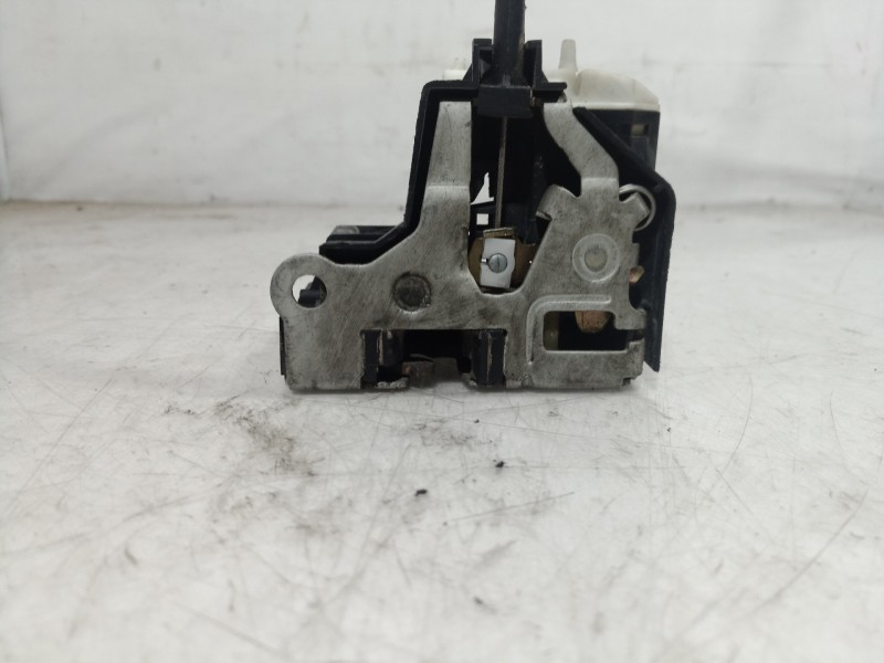 Recambio de cerradura puerta delantera derecha para renault clio ii fase ii (b/cb0) authentique referencia OEM IAM   