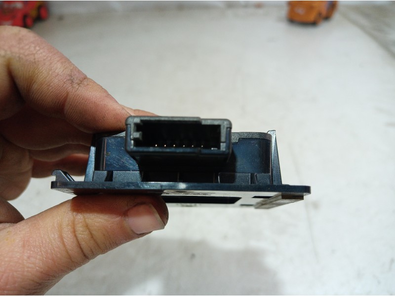 Recambio de modulo electronico para ford c-max edition referencia OEM IAM DE8T19H463DA DE8T19H463DA DE8T19H463DA