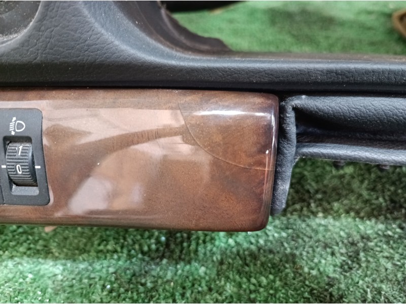 Recambio de salpicadero para bmw serie 7 (e38) 730il referencia OEM IAM   