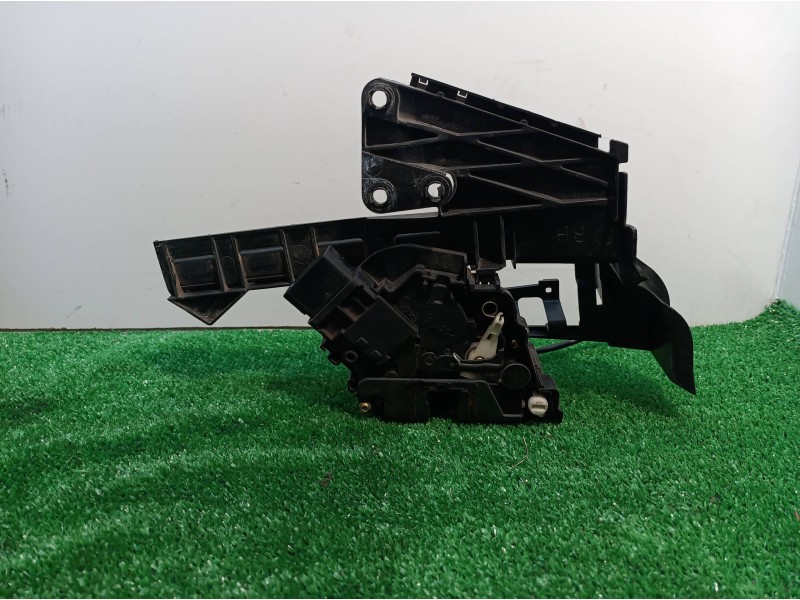 Recambio de cerradura puerta trasera derecha para ford focus berlina (cap) referencia OEM IAM 4M5AR26412BC 4M5AR26412BC 4M5AR264