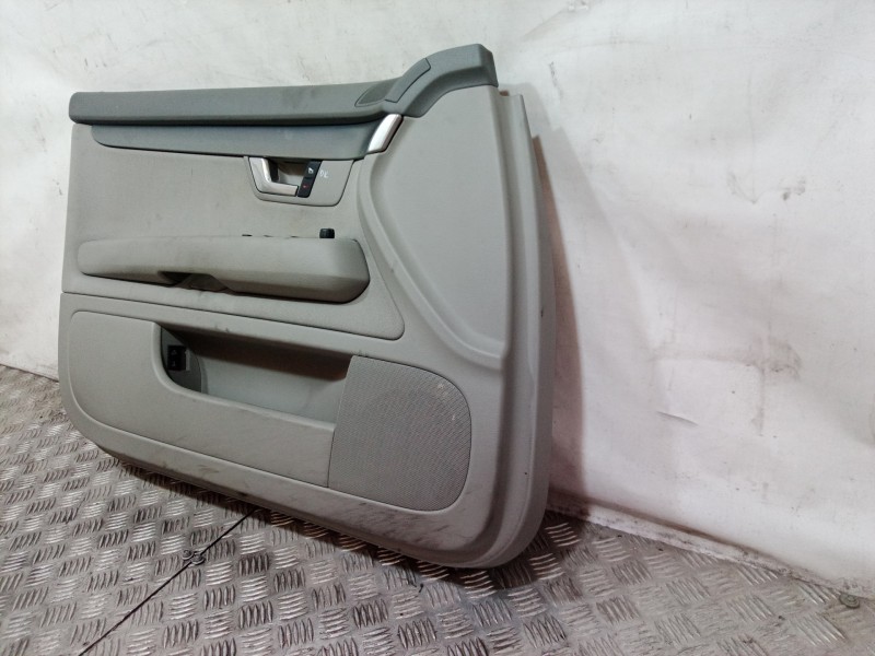 Recambio de guarnecido puerta delantera izquierda para audi a4 berlina (8e) 2.0 tdi 16v (103kw) referencia OEM IAM 8E1867105 8E1