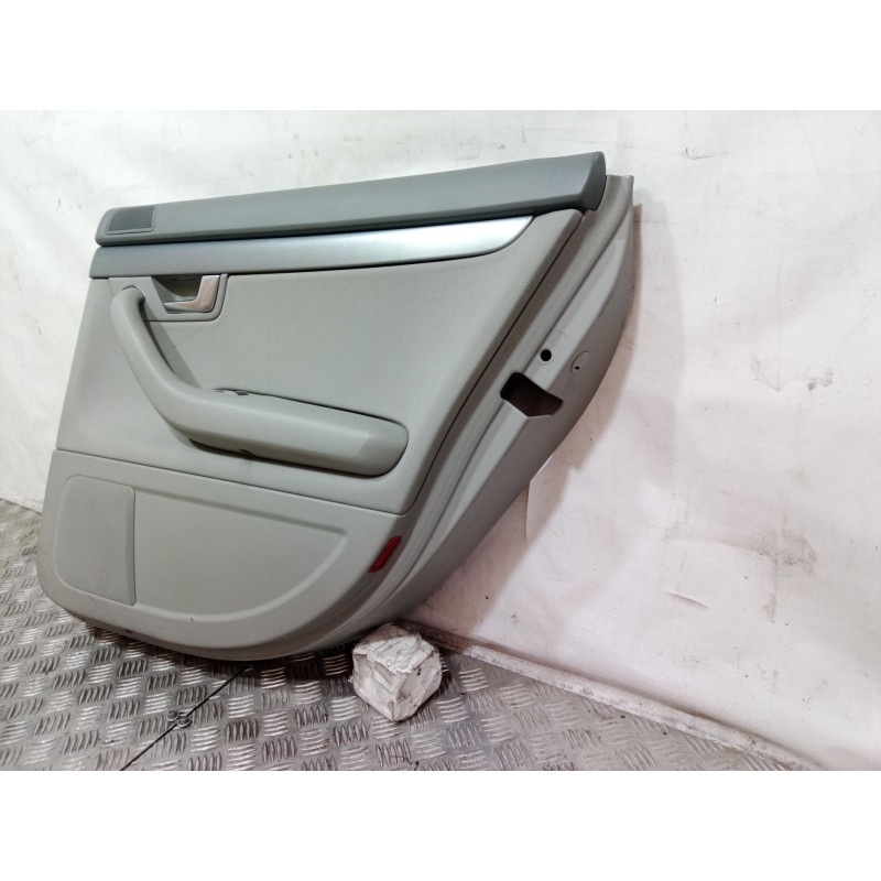 Recambio de guarnecido puerta trasera derecha para audi a4 berlina (8e) 2.0 tdi 16v (103kw) referencia OEM IAM 8E0867306 8E08673