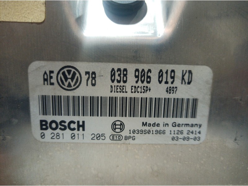 Recambio de centralita motor uce para volkswagen passat berlina (3b3) advance referencia OEM IAM 0281011205 0281011205 038906019