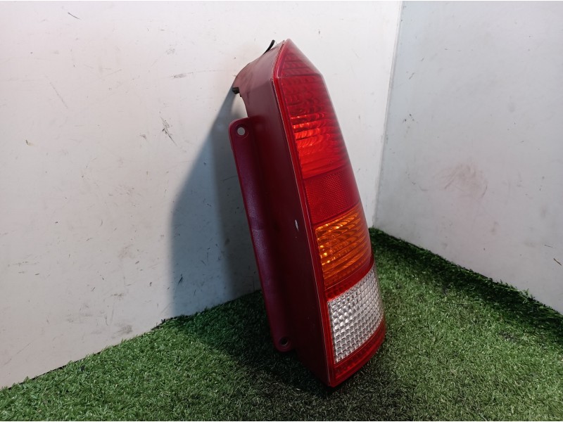 Recambio de piloto trasero derecho para ford focus berlina (cak) trend referencia OEM IAM XS4X13N004EC XS4X13N004EC XS4X13N004