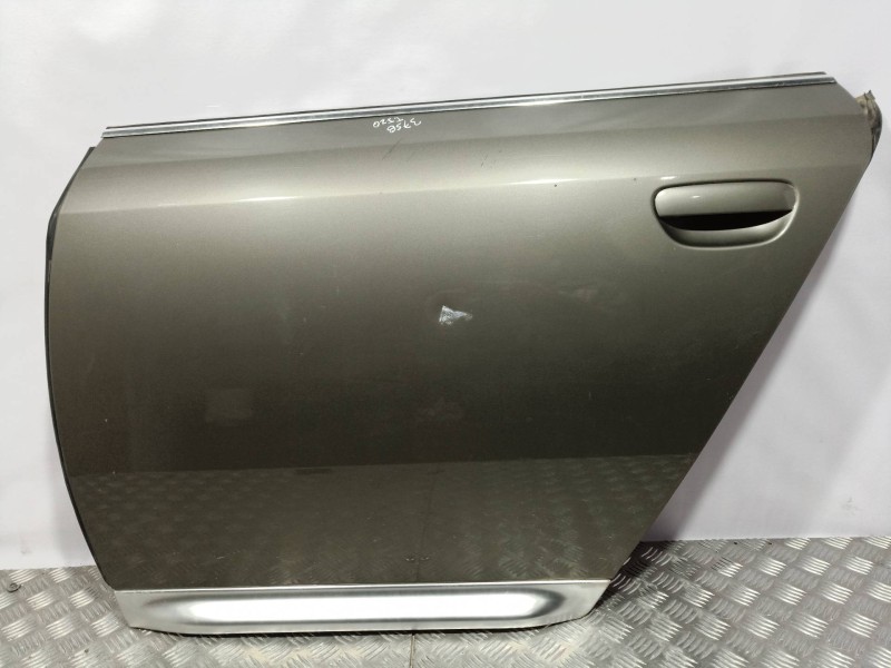 Recambio de puerta trasera izquierda para audi a6 avant (4b5) 2.5 tdi quattro referencia OEM IAM   