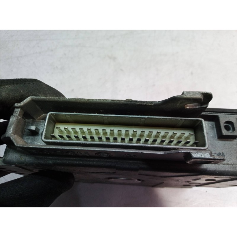 Recambio de centralita motor uce para citroën saxo 1.1 image referencia OEM IAM 0261204622 0261204622 9630278180