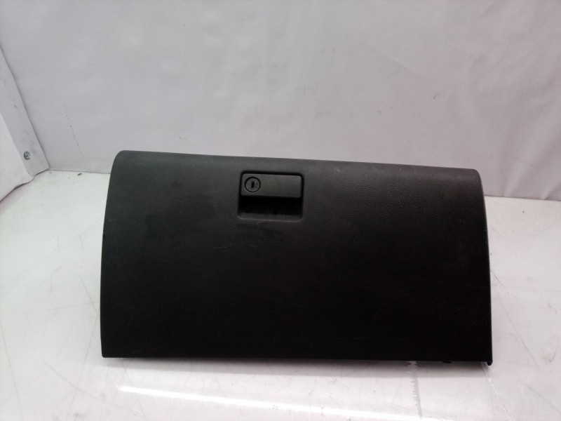 Recambio de guantera para mazda 6 berlina (gg) 2.0 active (5-ptas.) referencia OEM IAM GJ6R64161 GJ6R64161 GJ6A64161