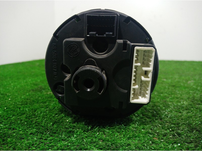 Recambio de cuadro instrumentos para alfa romeo 156 (116) referencia OEM IAM  6850840010 6160340010