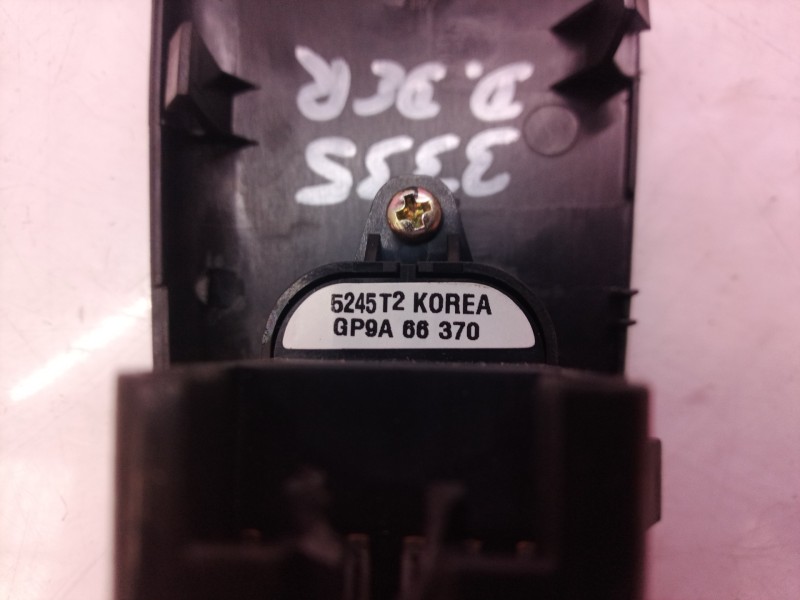 Recambio de mando elevalunas delantero derecho para mazda 6 berlina (gg) 2.0 active (5-ptas.) referencia OEM IAM   