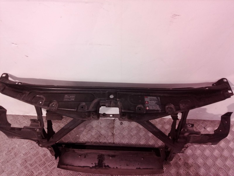 Recambio de panel frontal para seat leon (1m1) stella referencia OEM IAM   