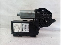 Recambio de motor elevalunas trasero izquierdo para audi a4 berlina (8e) 2.0 tdi 16v (103kw) referencia OEM IAM 8E0959801A 8E095