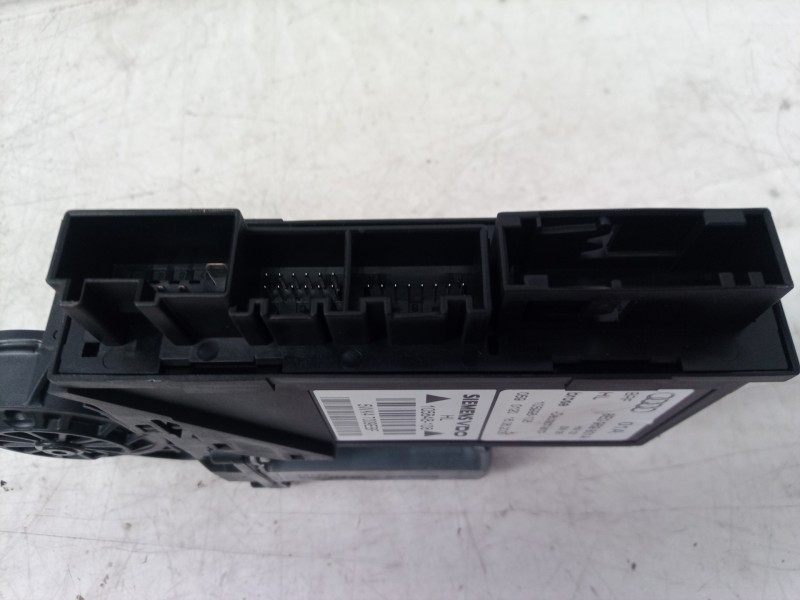 Recambio de motor elevalunas trasero izquierdo para audi a4 berlina (8e) 2.0 tdi 16v (103kw) referencia OEM IAM 8E0959801A 8E095