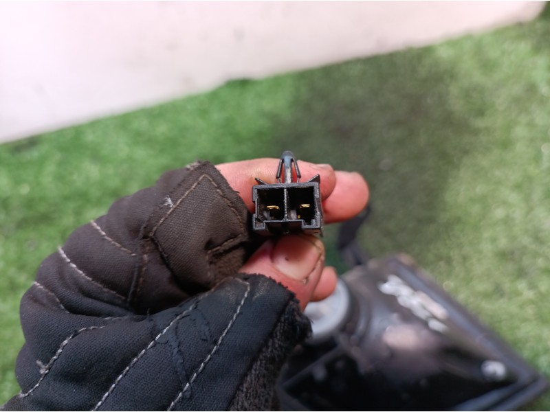 Recambio de piloto delantero izquierdo para nissan sunny berlina (n14) slx referencia OEM IAM 082151549 082151549 082151549