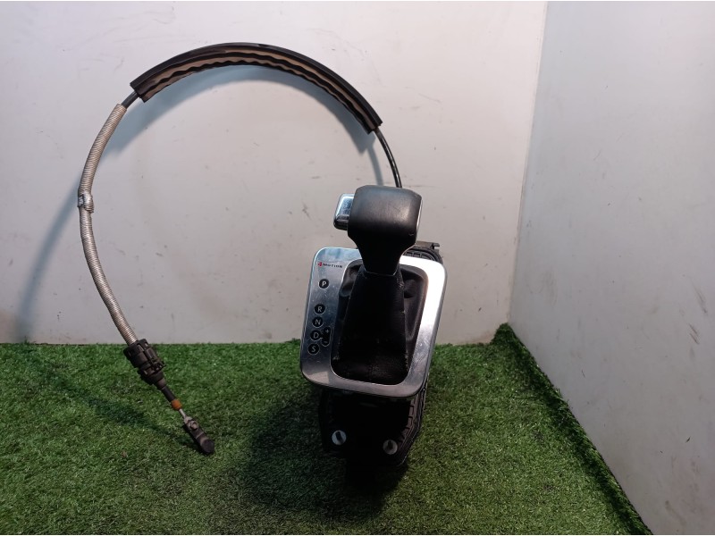 Recambio de palanca cambio para volkswagen tiguan (5n1) 2.0 tdi referencia OEM IAM 5N1713025 5N1713025 10001912301